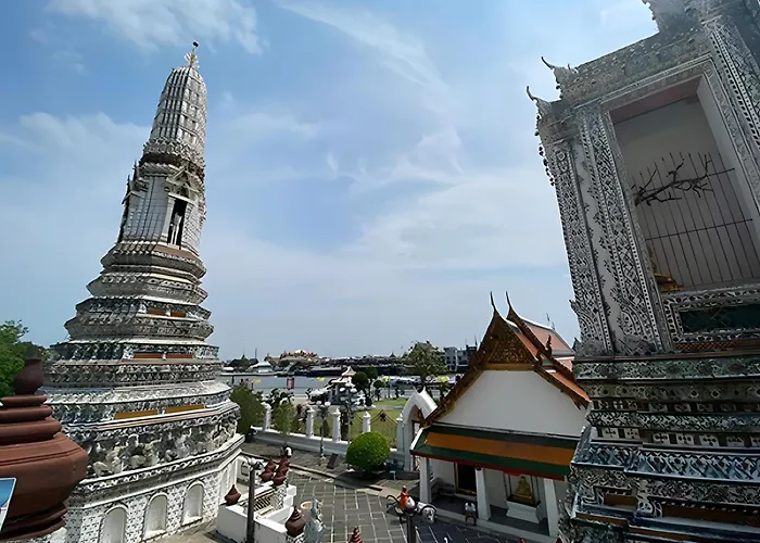 Go Siriraj Wang Lang - โก ศิริราช ตลาดวังหลัง